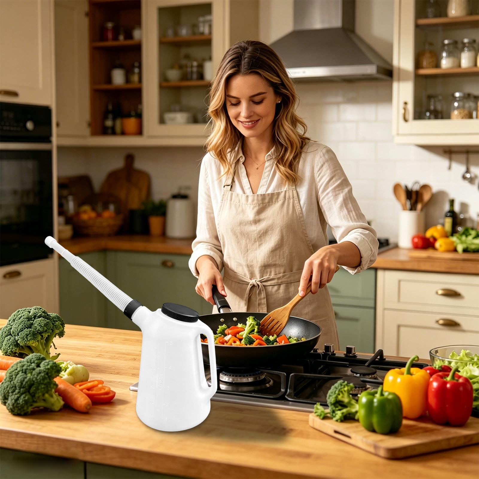 プラスチック製5L液体交換容器（注ぎ口と蓋付き）オイルコンテ - Home Cooking Oil Making Machine のレビューと価格