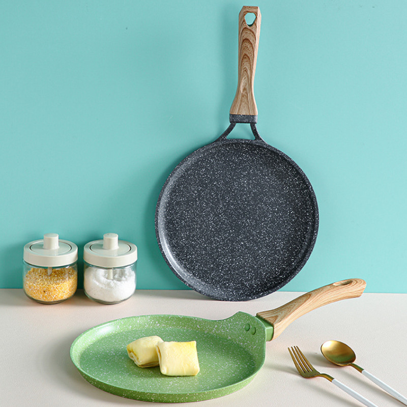 木製ハンドル付きの焦げ付き防止フライパン、クレープパンケーキ - Crepe Pan Nonstick のレビューと価格
